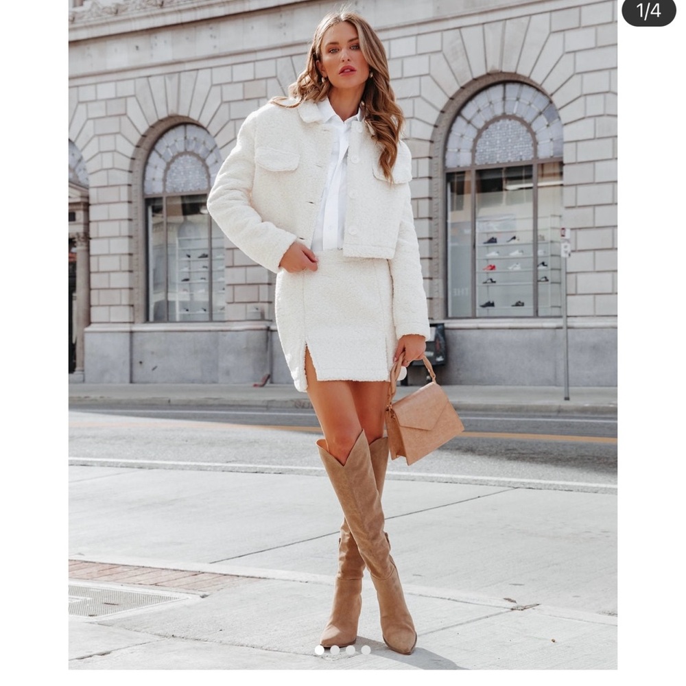 NWT Faux Sherpa Mini Skirt